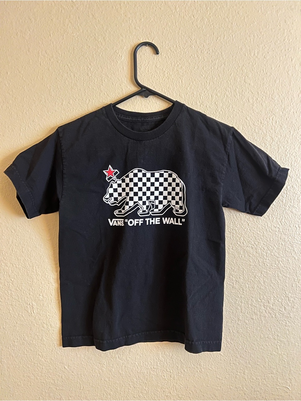 Vans Black Checker Bear Tee with Red Star Boys Mediums / Women’s XS